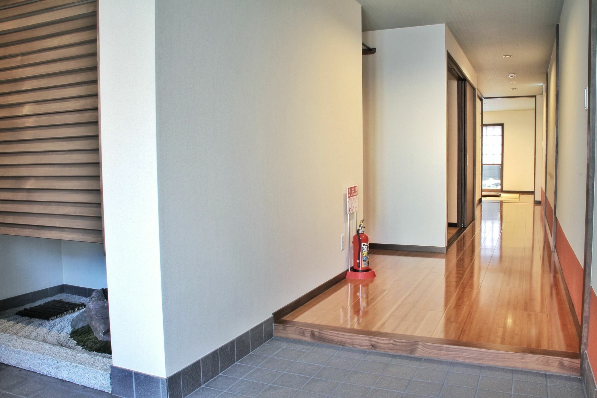 Vila Em S280 Kjóto Exteriér fotografie